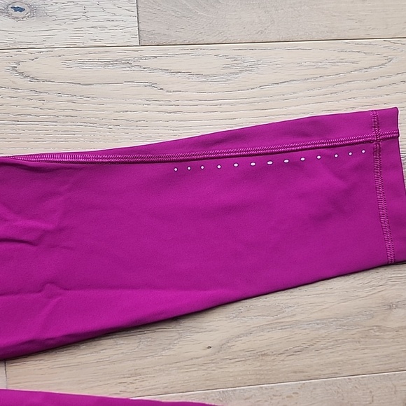 Lululemon Leggings - 20" - Picture 3 of 9